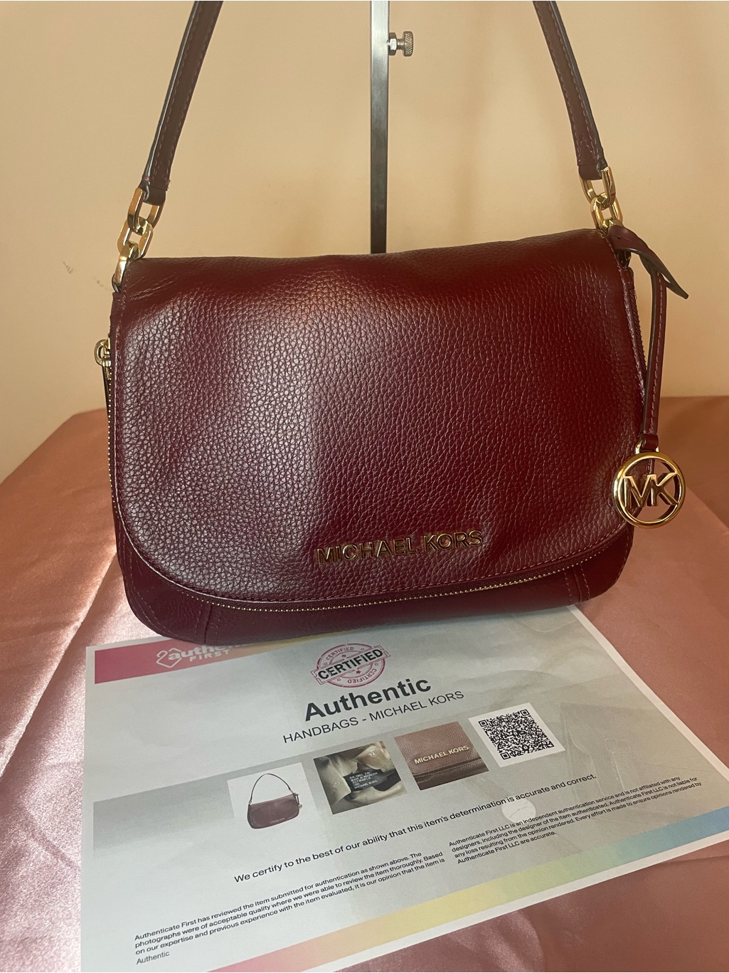 Authentic Michael Kors Purse#090ncoa Bedford Shoulder Bag Made From Deep Red